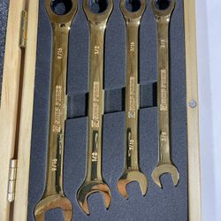 8 Gold Plated Geartech (NEW)