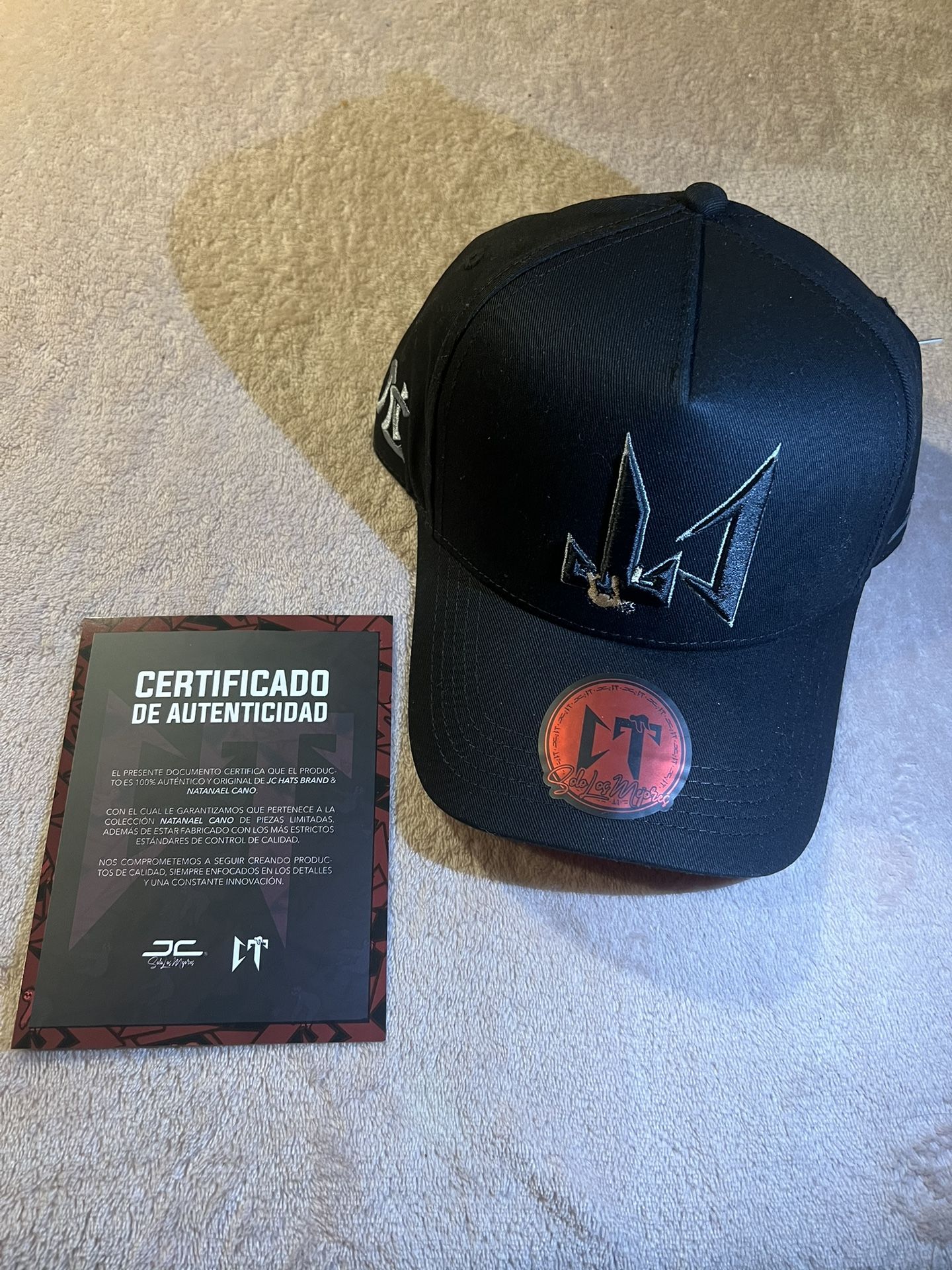 Jc Hats Natanael Cano CT logo Invertido