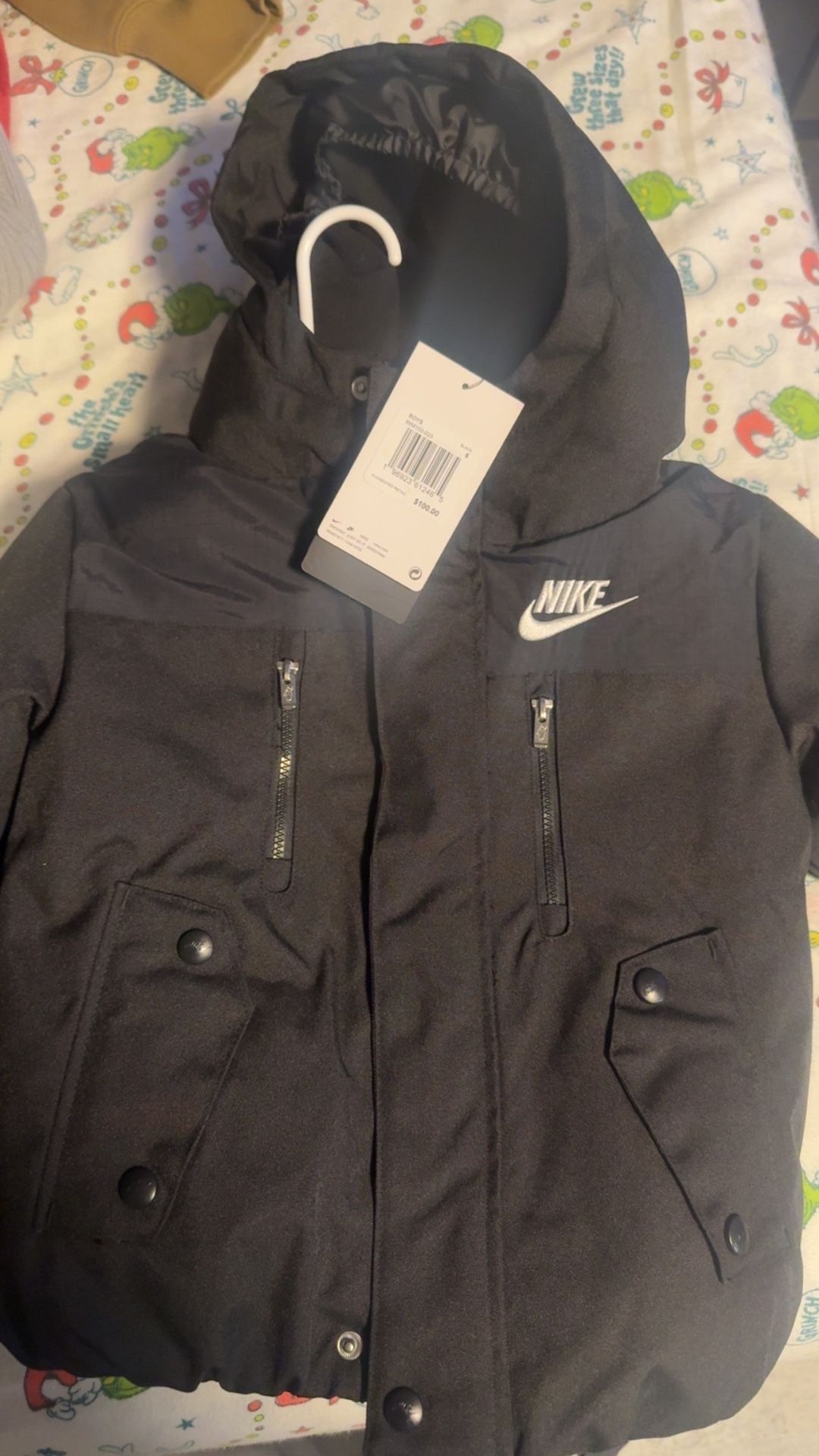 Nike Coat Kids 6 boys 
