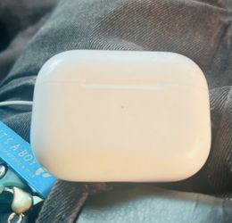 Airpod pro charging case