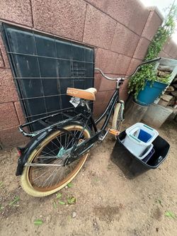 Huffy Cruiser Bike Black with Rear Rack bicycle