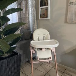 Baby  Prima Pappa  Zero  High Chair  $120 