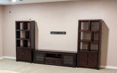 3-piece entertainment center.