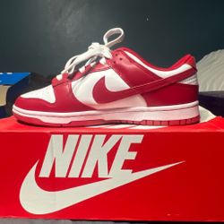 Nike Dunk Low Retro red and white sneakers Women’s Size 8
