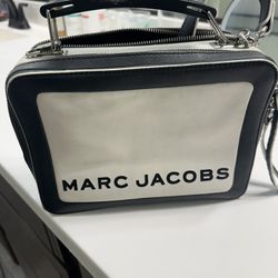 Marc Jacobs Crossbody Bag 