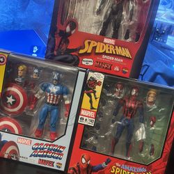 Mafex Medicom Captain America Ben Riley And Miles Morales 