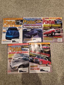Pontiac car magazines lot