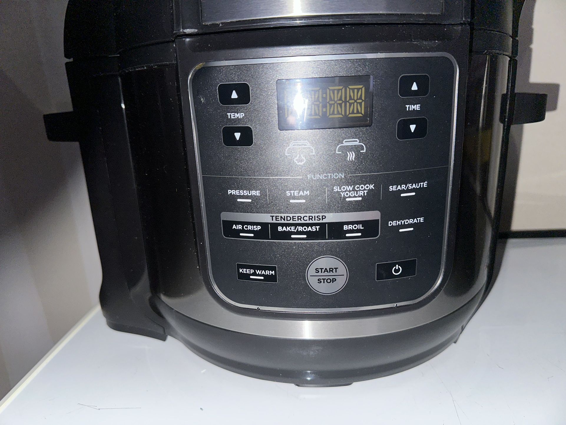 Ninja Air Fryer Pressure Cooker,