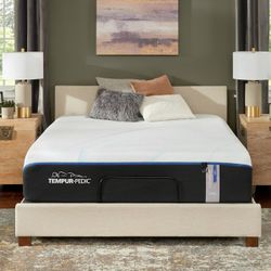 Twin XL Tempur-Pedic Luxe Adapt Mattress 