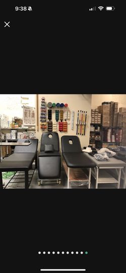 NEW BLACK PHYSICAL THERAPY DOCTOR MEDICAL TREATMENT TABLE