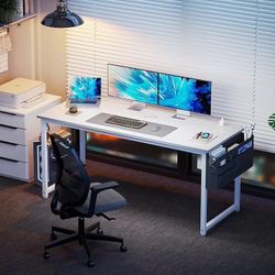 Large Computer Desk with Power Outlets and USB Port Desk for Home Office Gaming Simple Modern Style Writing Desks with Storage Bag Headphone Hook, 55