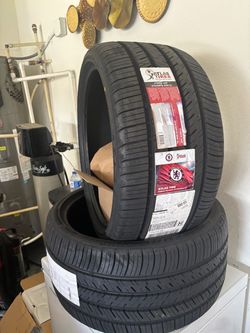 275/30R19 Tires