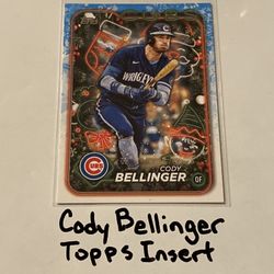 Cody Bellinger Chicago Cubs Outfielder Topps Short Print Insert Card. 