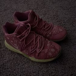 Kyrie 5 SpongeBob and Patrick