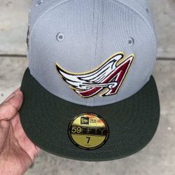 Exclusive Angels Fitted Hat Size 7