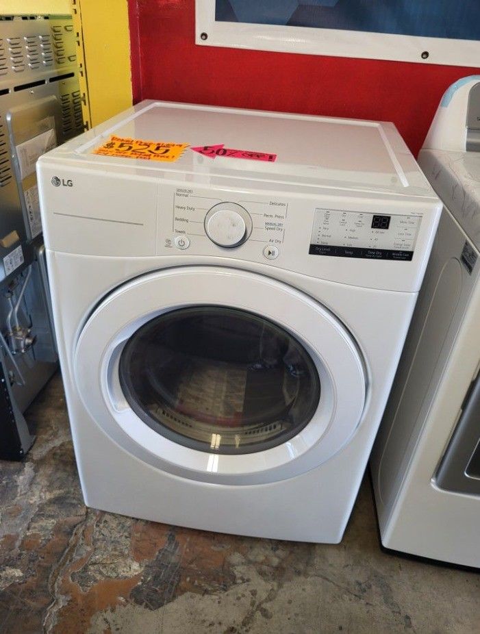 LG Gas Dryer 7.4 Cubic Feet