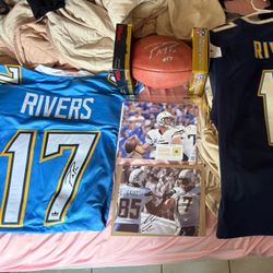 San Diego/Los Angeles Chargers Jersey & Autograph Lot