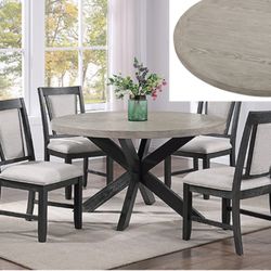 Round Table W 4 Chairs 