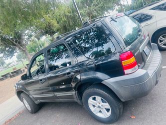 2003 Ford Escape