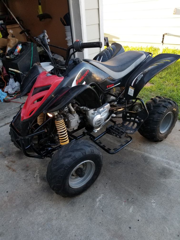 Cuatrimoto 110cc kazuma falcon