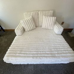 XL Sofa Chaise Bed