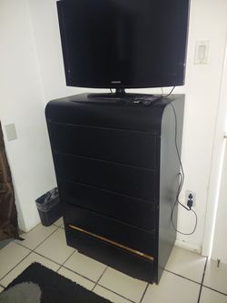 EVERTHING MUST GO UNTIL FRIDAY! JUST MAKE AN OFFER!