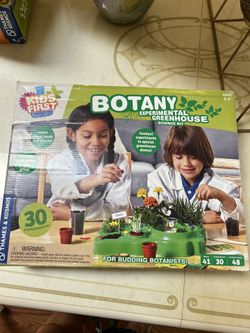 Thames & Kosmos Kids First Botany - Experimental Greenhouse Kit