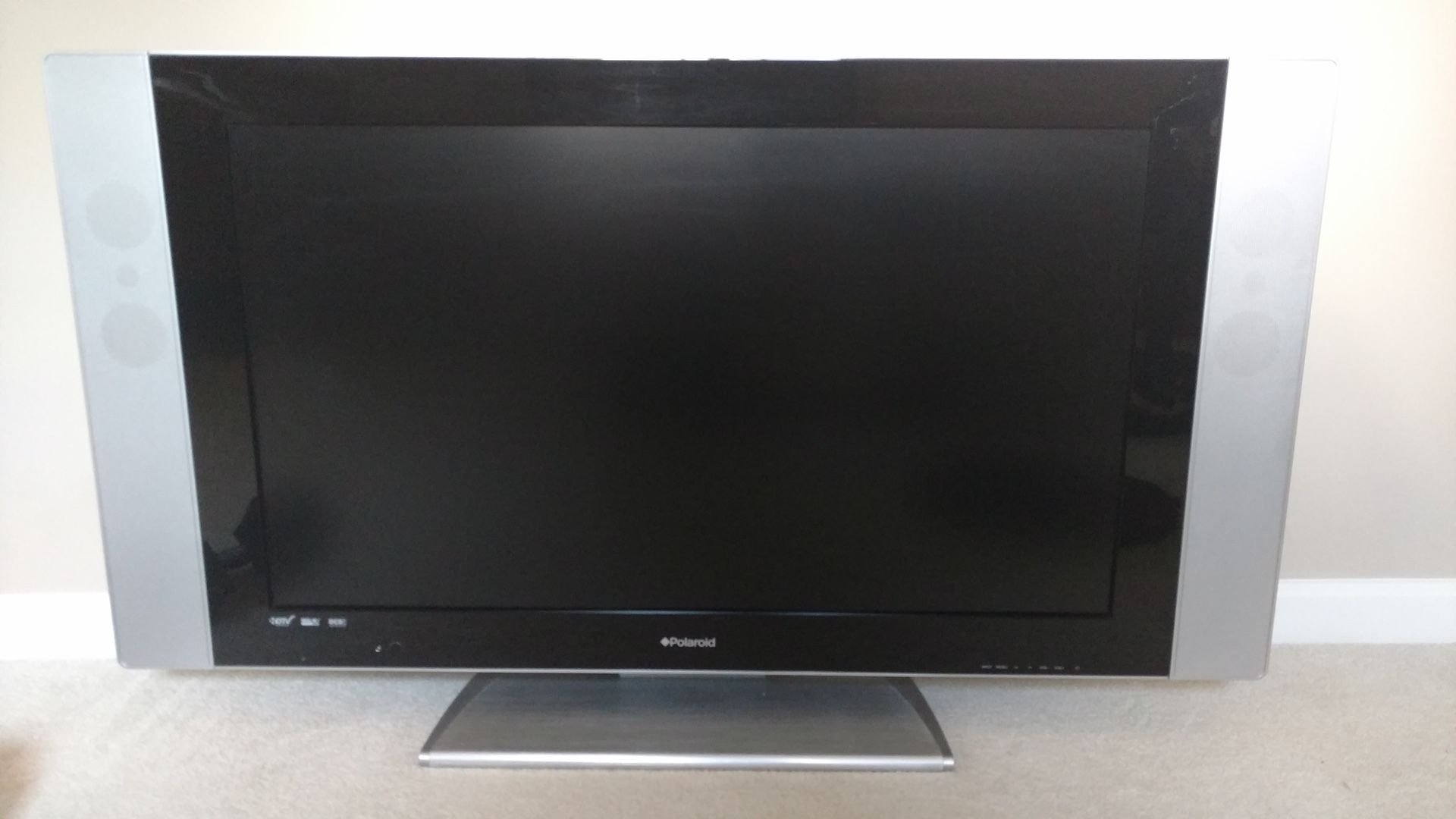 36 inch Polaroid PC monitor/TV