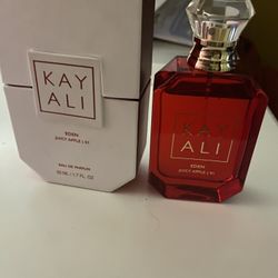 Perfume KAY ALI  Eden Juicy Apple 1.7. Onzas