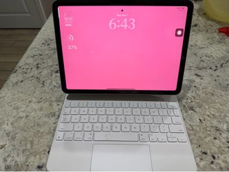 IPad Air 11 Inch (M2 Chip) Starlight 128 GB W/ Magic Keyboard Attachment