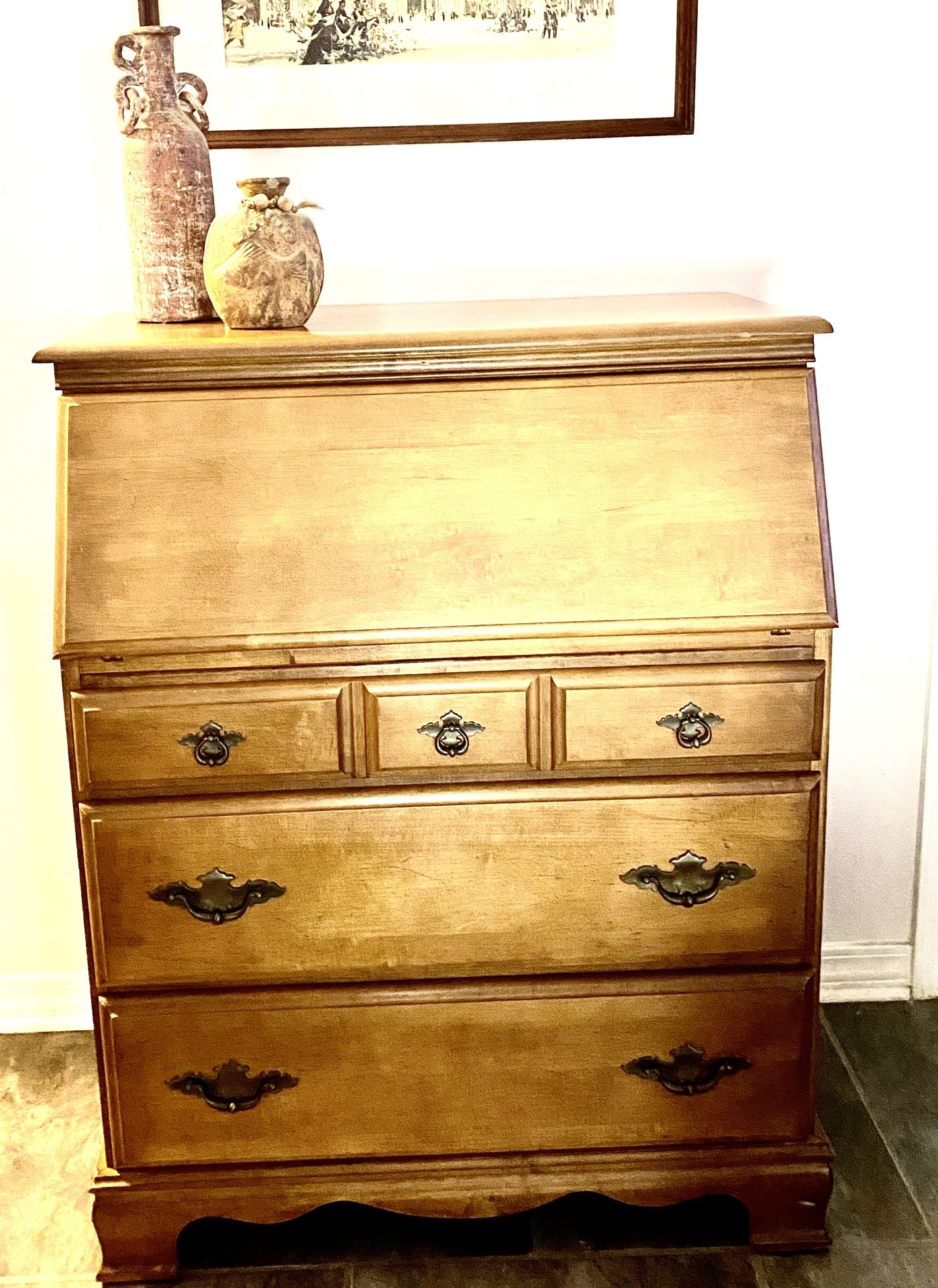 Dresser / Desk Combination 