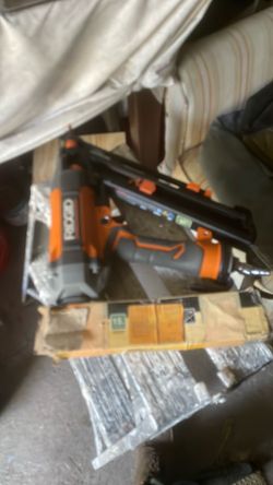 15 gage  3/4. Box Neal. Ridgid. Like. New.  $80