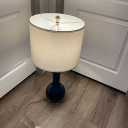 SAFAVIEH Ceramic Paris Lamp | Navy |like New Nothing Wrong $50 Firm Price Cash Or Zelle /South Austin Pick Up by William Cannon Near The I35 