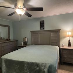 5 Piece Bedroom Set 
