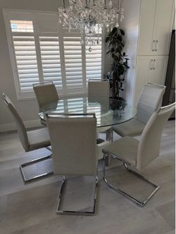 Dining table with chairs