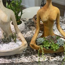 Meditation Yoga Lady Arrangement 