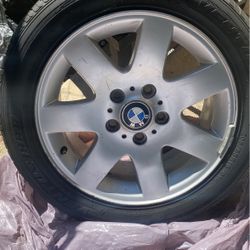 OEM BMW wheel(1) *brand new tire*
