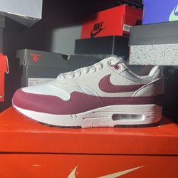 Nike Air Max 1 87’ Stranger Things Steve Harrington