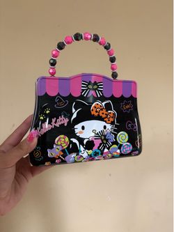 Hello Kitty halloween 2022 tin purse