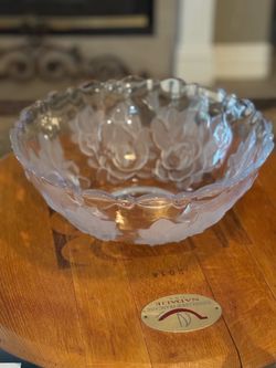 Vintage Mikasa serving bowl
