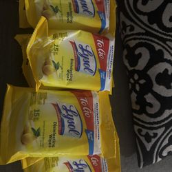 Lysol Wipes 
