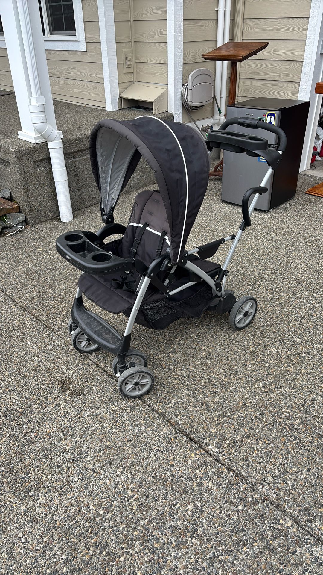 Grace Double Sit In Stand Stroller