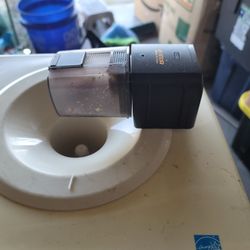 Wifi Fish / Reptile Feeder
