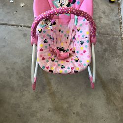 Minor Mouse Rocking Chair