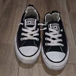 Womens Converse Chuck Taylor Low Tops