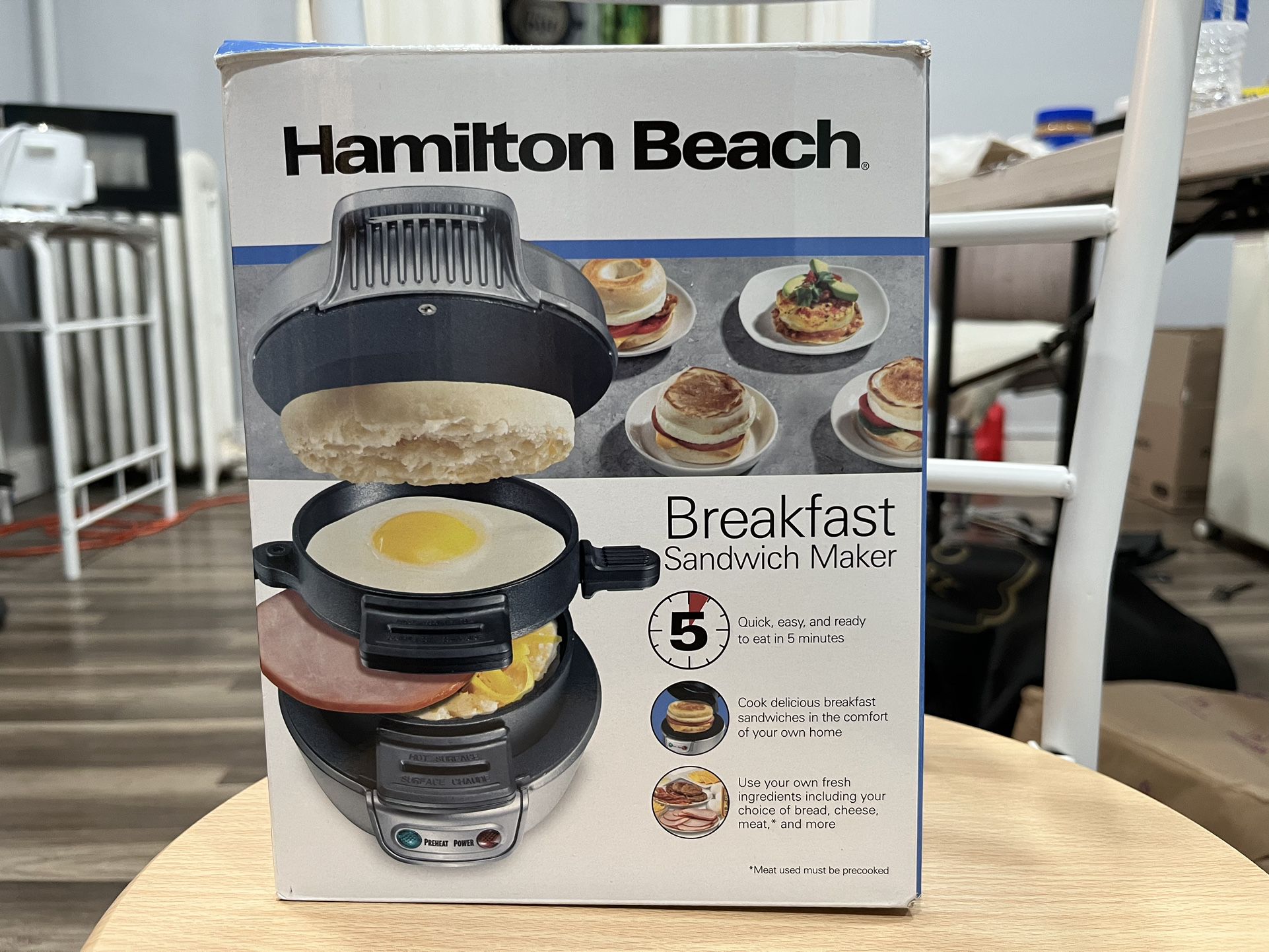Hamilton Beach Breakfast sandwich maker 
