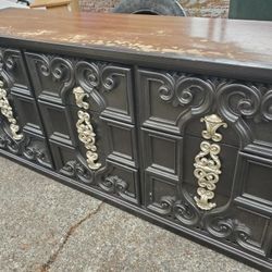 FREE - Vintage Dresser Project
