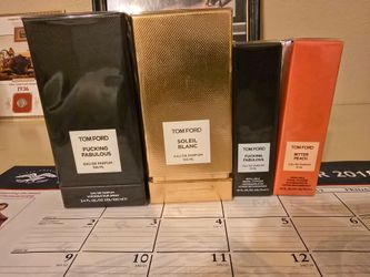 🔥 Tom Ford Fragrance Bundle – Fucking Fabulous 100ml, Soleil Blanc 100ml, 2 Travel Sprays – Brand New Sealed
