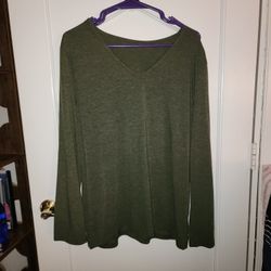 XXL OLIVE GREEN TEE $10 OBO 