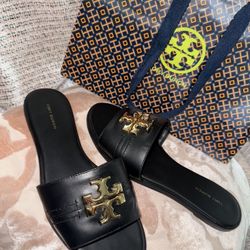 Tory Burch Everly Slide 8 1/2… better for a 7 1/2